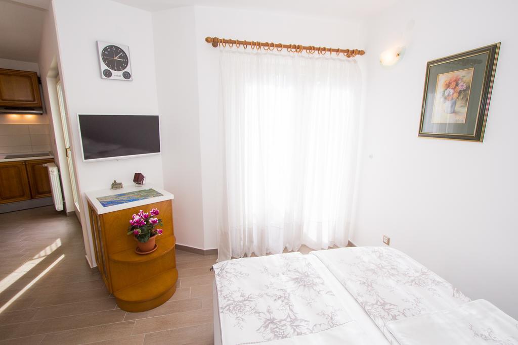 Aurora Apartments Šibenik Esterno foto