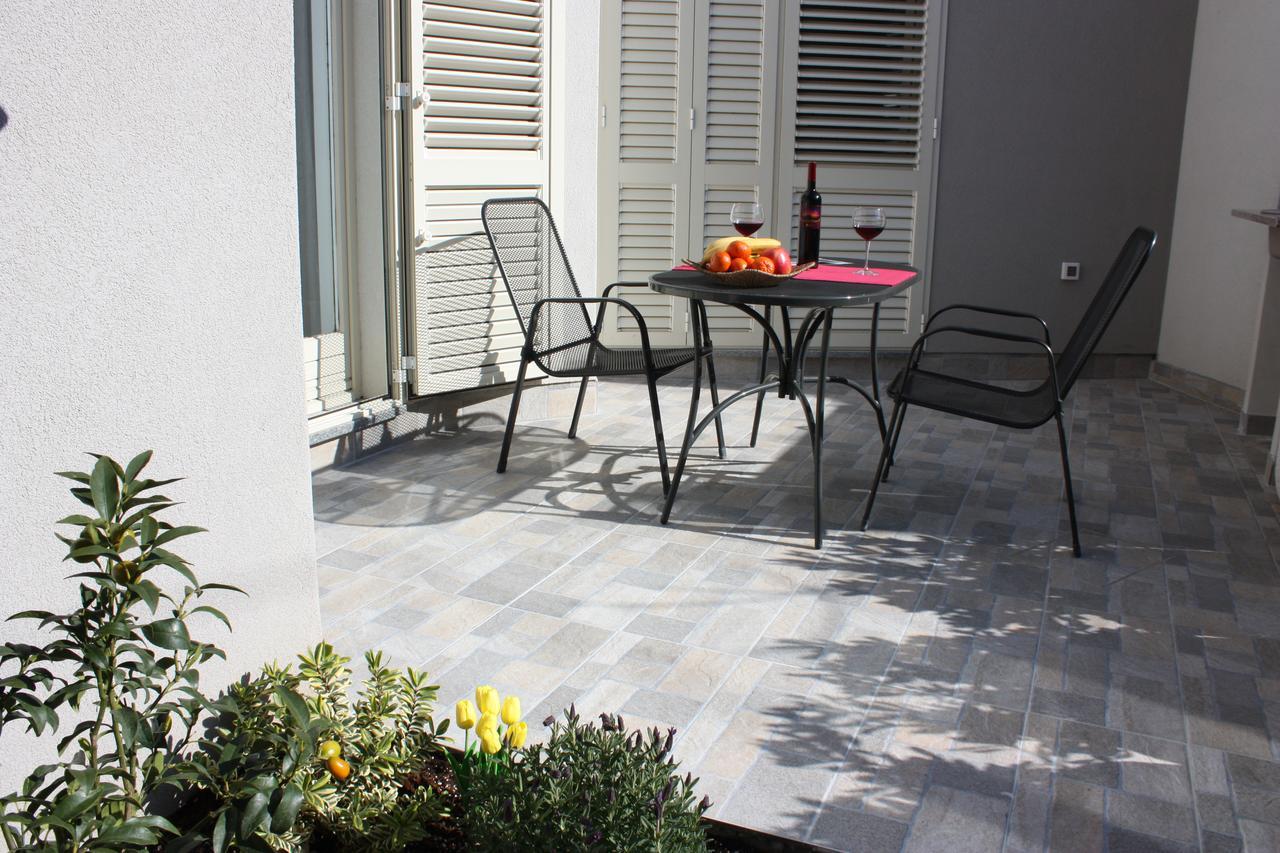Aurora Apartments Šibenik Esterno foto