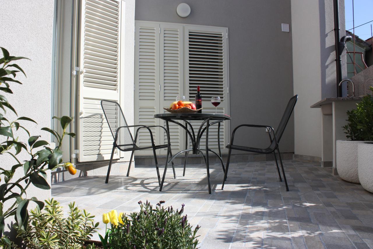 Aurora Apartments Šibenik Esterno foto