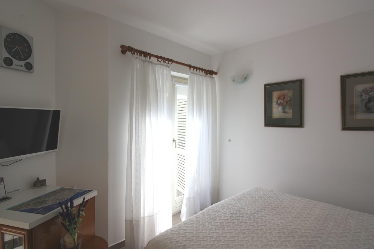 Aurora Apartments Šibenik Esterno foto
