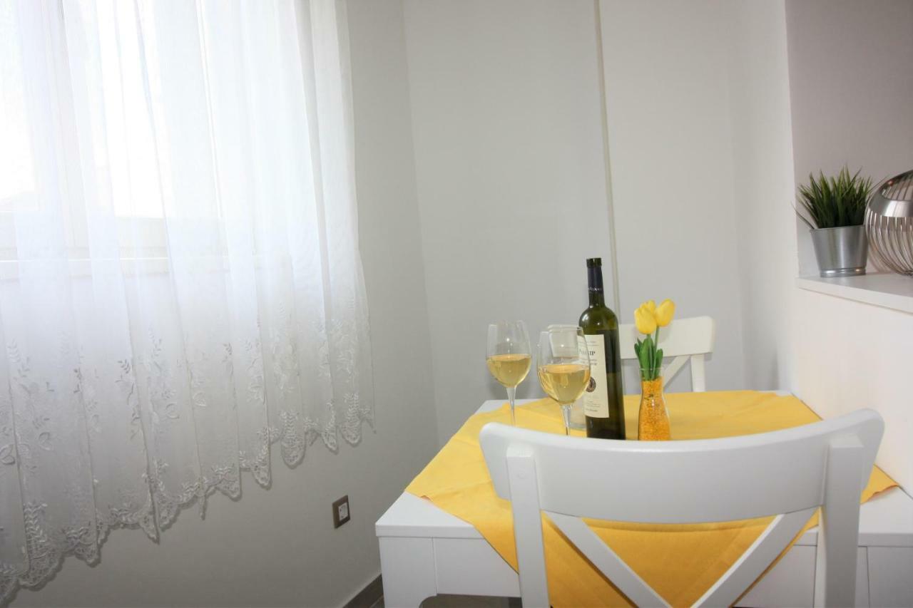 Aurora Apartments Šibenik Esterno foto