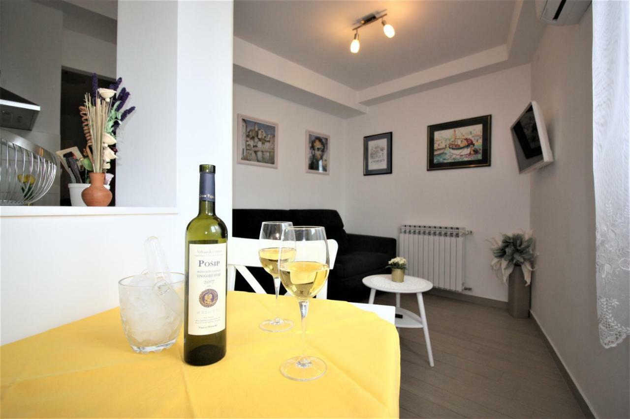 Aurora Apartments Šibenik Esterno foto